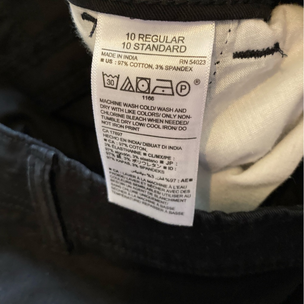 Black Boot Cut Old Navy Chino Pants - Perfect Work Pants 🖤🖤 - Picture 5 of 8